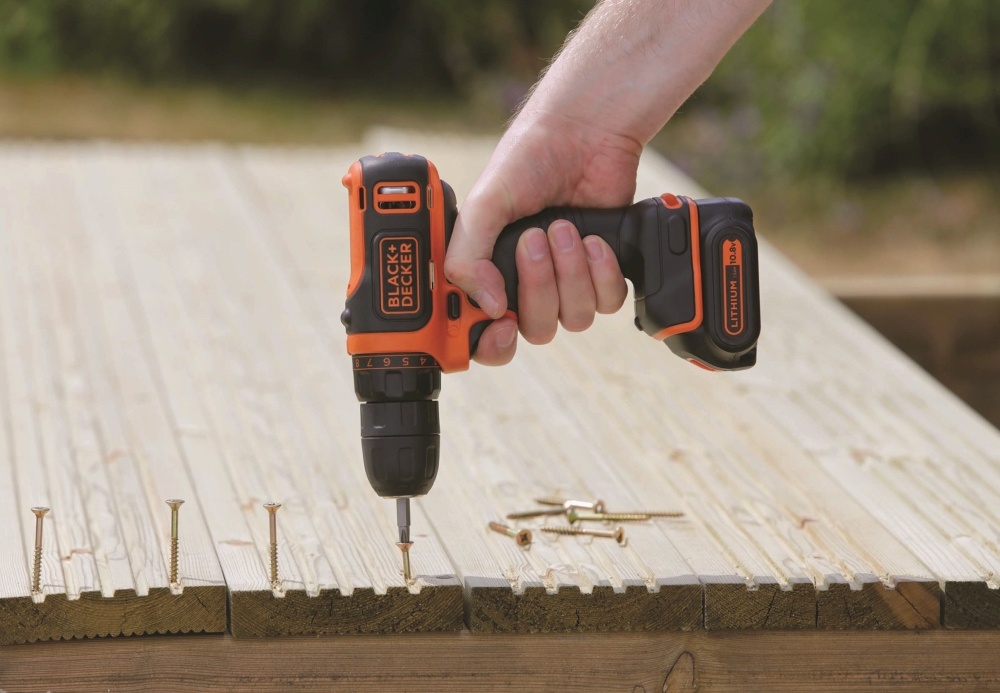 AKU VRTALNIK/VIJAČNIK 10,8 V 1,5 Ah Black & Decker BDCDD12KB - slika 3