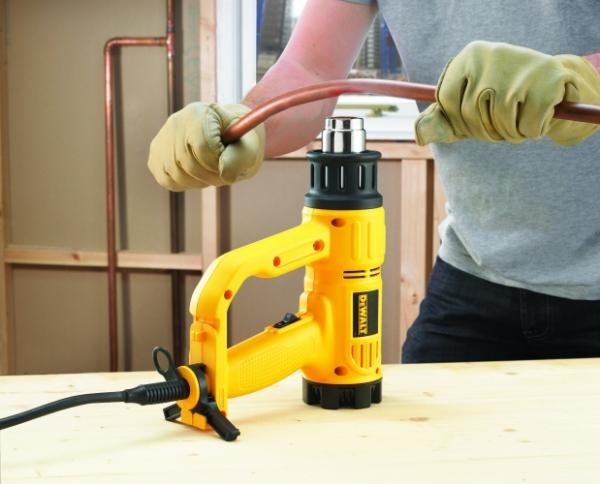 FEN ZA VROČ ZRAK 1800 W Dewalt D26411 - slika 2