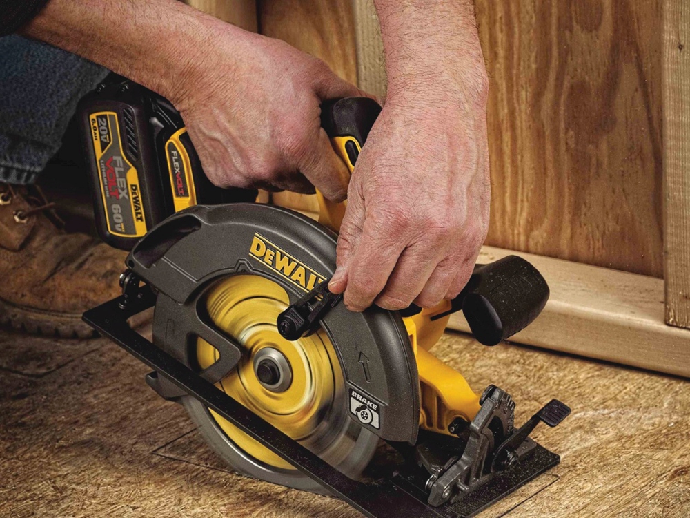 AKU FLEXVOLT KROŽNA ŽAGA 54 V 61 mm Dewalt DCS576T2 - slika 2