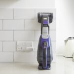 AKU ROČNI SESALNIK 10.8V LI-ON 2.5AHPet dustbuster® Black & Decker DVJ325BFSP