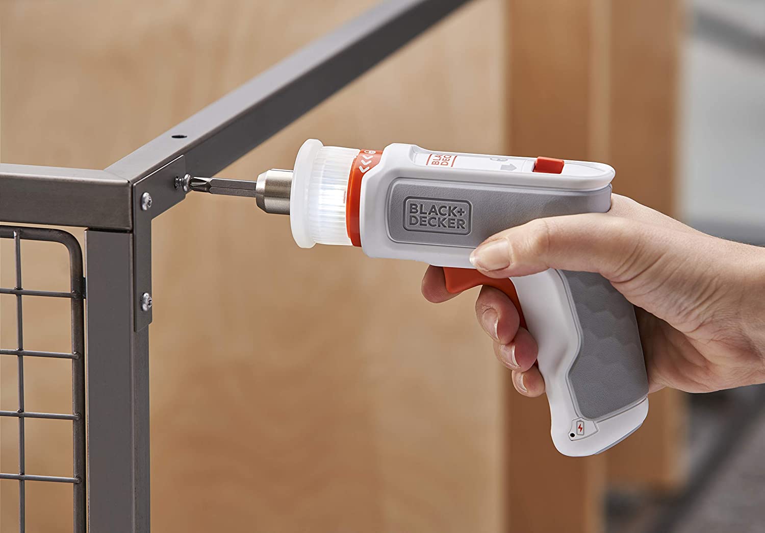 AKU VIJAČNIK 3,6 V 1,5 Ah + DODATKI Black & Decker BCRTA01 - slika 2