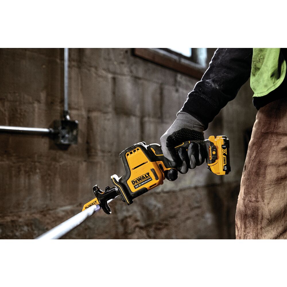 KOMPAKTNA SABLJASTA ŽAGA BREZ BATERIJE V KOVČKU Dewalt DCS312NT - slika 3