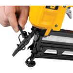 PNEVMATSKI ŽEBLJIČAR  64 MM 16 GA Dewalt DPN1664