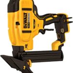 AKU XR  BREZKRTAČNI SPENJALNIK 18 V, 18 GA TALNI Dewalt DCN682N