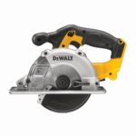 AKU ŽAGA KROŽ. 18V BREZ BATERIJE, V KOVČKU Dewalt DCS373NT