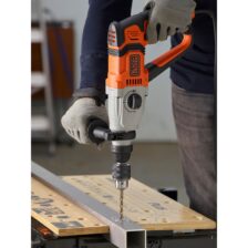 ELEKTROPNEVMATSKO KLADIVO 800 W SDS+KIT BOX Black&Decker BEHS02K
