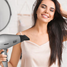 SUŠILNIK ZA LASE 2400W 3 NASTAVITVE HITROSTI / 2 HITROSTI AC MOTOR Black&Decker BXHDA2400E